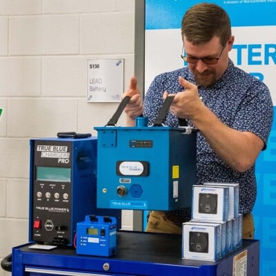 True Blue Power and Mid-Continent Partner with WSU Tech Foundation to Equip Future Aviation Leaders - Demonstration